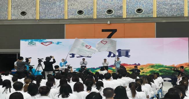 e9239d0f09831f41e2228741852d817